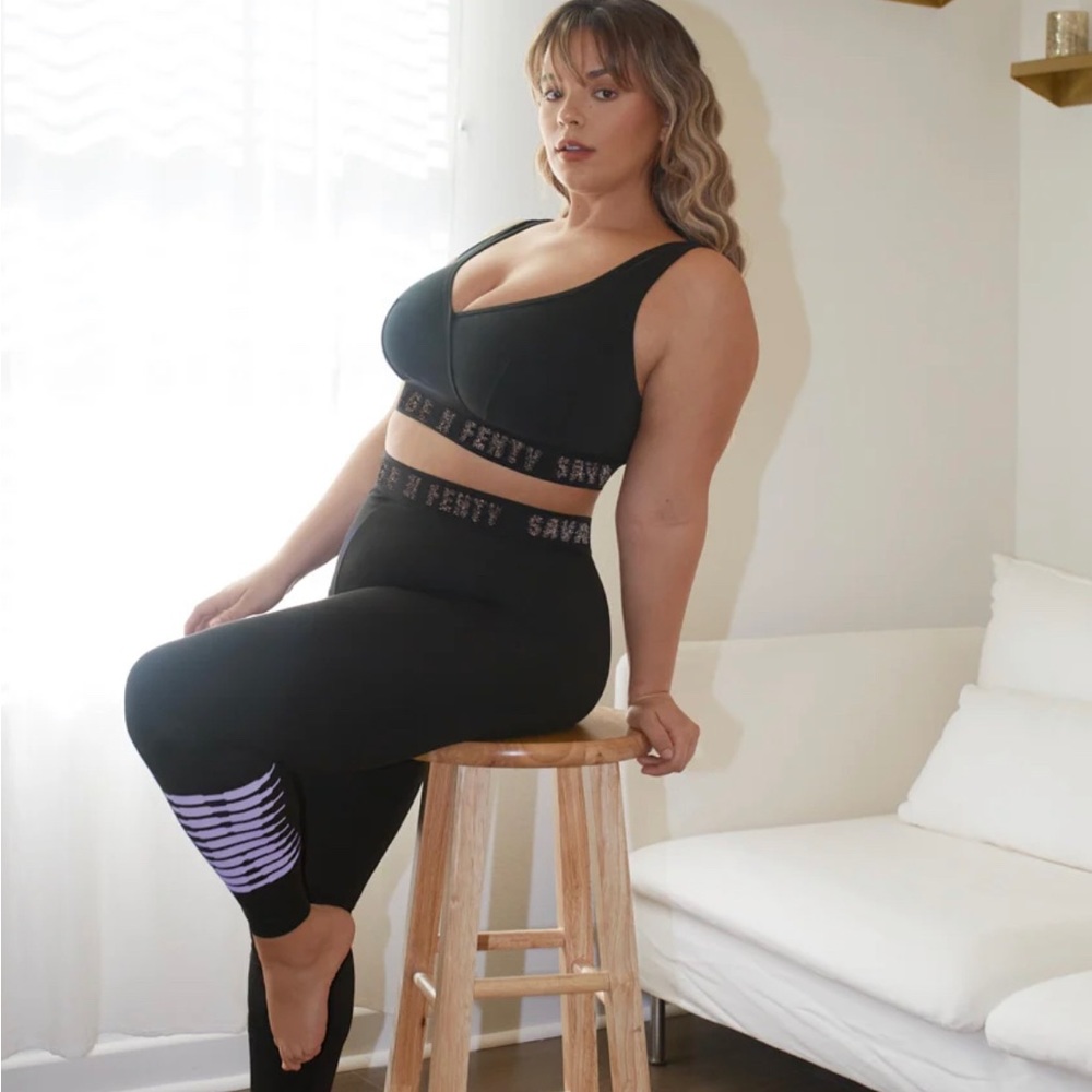 🆕 SAVAGE X FENTY LEGGINGS